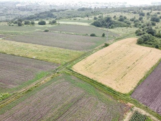 Продаж земельної ділянки 25 соток, Підлужжя, світло, бізнес Подлужье
