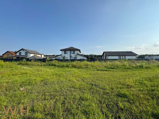 БЕЗ % Продаж земельної ділянки 6 соток в с.Крюківщина біля КМ Казковий 2. Beverly Hills Гатное