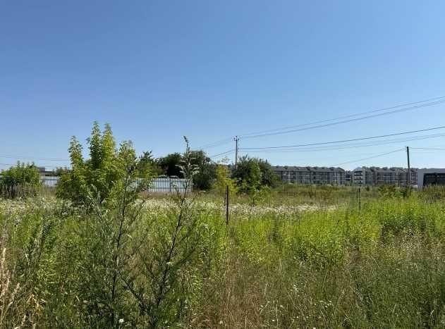 Фасадна ділянка 10 соток під будівництво в Гатному — вул. Свободи - фото 1