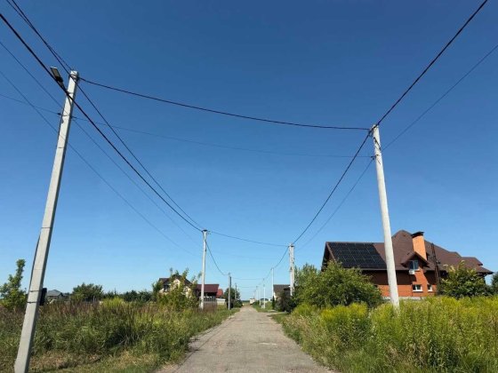 10 сот у Гатному, вул. Степова. Асфальтований під’їзд, всі комунікації, поруч Фемелі-2 новий масив Гатне