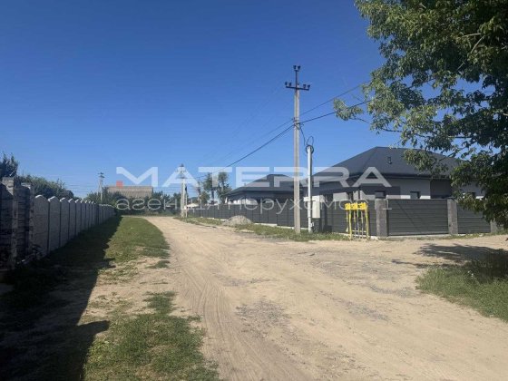Білогородка Продаж ділянки 10 соток, хороше місце, ГАЗ поруч Білогородка