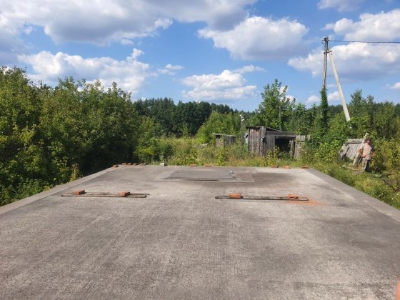 Гатне 40 соток,з яких 25 соток під забудову Гатное