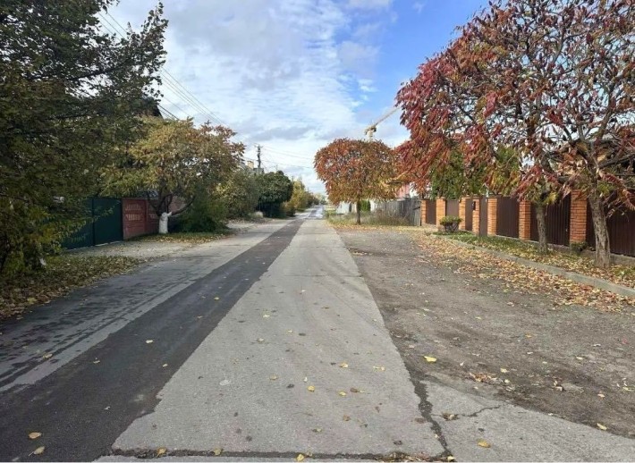 Продам класну земельну ділянку в смт. Чабани. До Києва 3 км. - фото 1