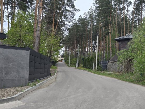 Земельна ділянка 10 соток у соснах є саітло 32 м фасад км Нова Ходосівка поруч Лісники Київ Ходосівка