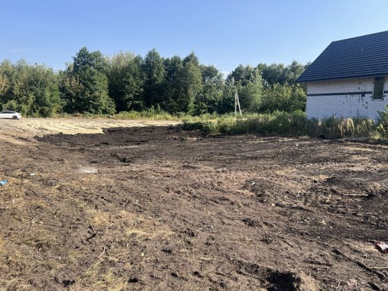 12 сотих під будівництво формою 20*60 зі світлом Гнідин Гнідин