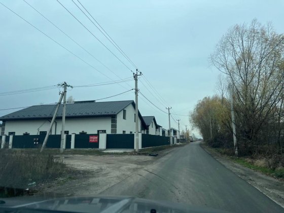 Гнідин, ділянка 12 соток. Кутова, 30 м на 40м. Гнедин