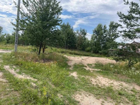 Фасадна ділянка в с. Гореничи по вул. Лісна 12 соток Гореничи