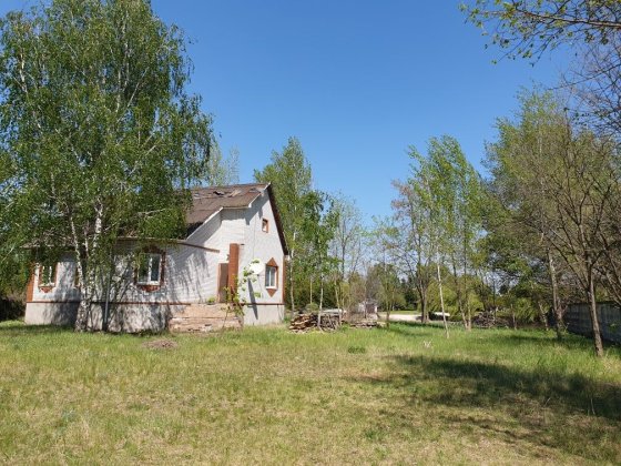 Ділянка 72 сотки з будинком біля води Вишенки