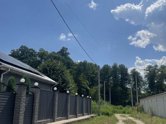 Продам ділянку ГНІДИН 25 сот. «ЖИВОПИСНЕ МІСЦЕ» Ділиться на 4 ділянки Гнедин