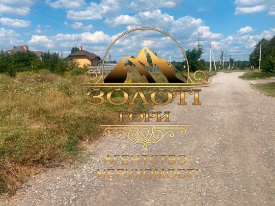 Ділянка 10 соток в с. Гореничі, вул. Незалежності. Широкий фасад Гореничі