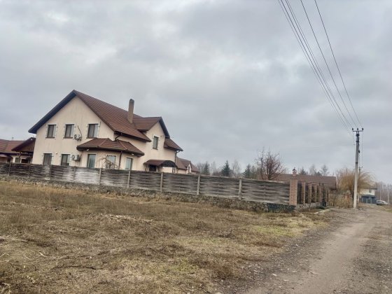 Продам земельну ділянку в Гореничах Гореничи