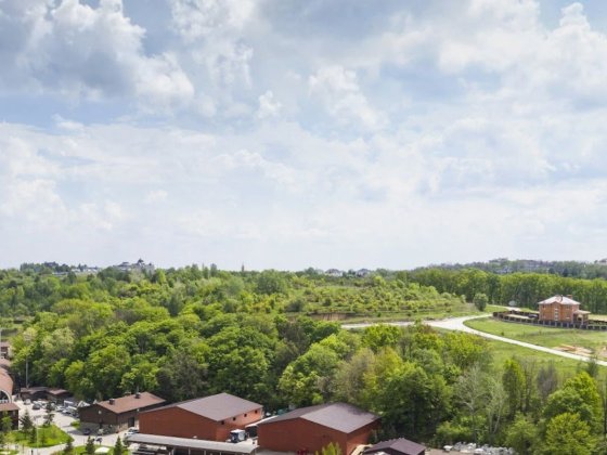 Лісники оглядова ділянка на вершині пагорба.  15 сот. Лесники