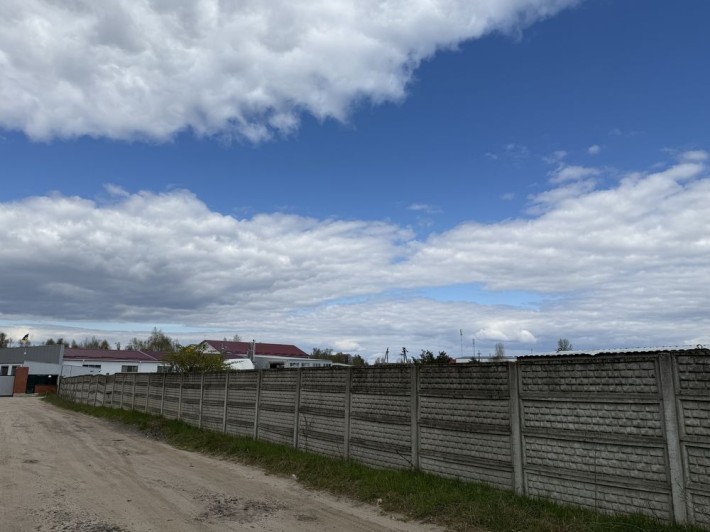 Продам під комерцію 40 сот в Нових Петрівцях - фото 1