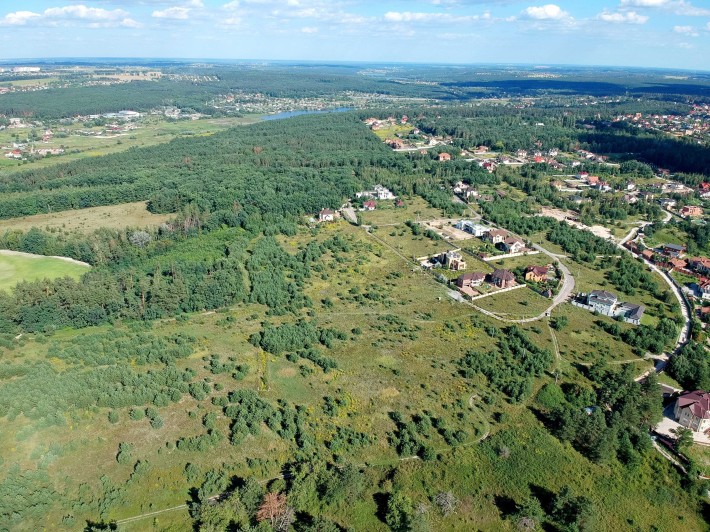 Земельна ділянка с.Віта-Поштова, 8.26га, рельєф сосни 2500 у.о.сотка - фото 1