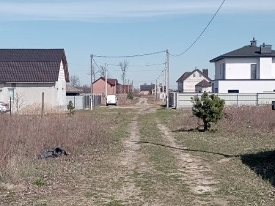 10 соток під забудову масив "Молодіжний" Нові Петрівці