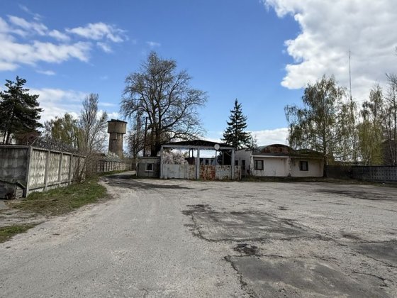 Продам землю під комерцію 85 соток. Нові Петрівці Новые Петровцы