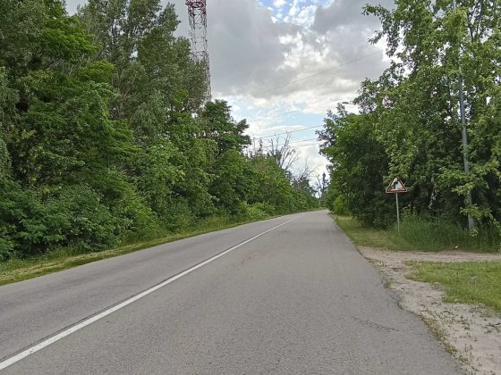 Фасадна земельна ділянка при в’їзді в смт.Макарів. Макаров