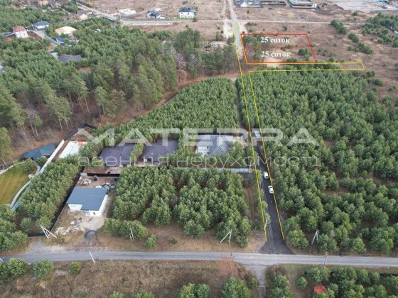 Бобриця Продаж кутової ділянки 50 соток з видом на ліс Бобриця