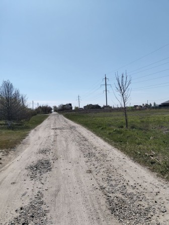 Пропонується перспективна ділянка 10 соток у с. Княжичі - фото 1
