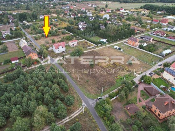 Ділянка 15 соток Малютянка | сосни | можна поділити Малютянка