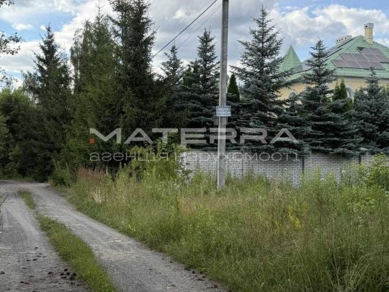 Малютянка 15 соток Продаж ділянки під забудову Малютянка