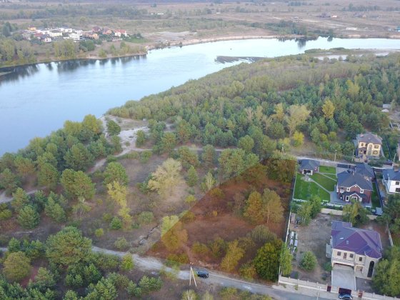 Земля 9,63 сот / 19,27 сот 1 лінія ріка Десна, ст Сонячне с. Новосілки Вишгород район Новосілки