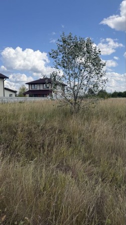 Продам ділянку з виходом на озеро в с Осещина - фото 1