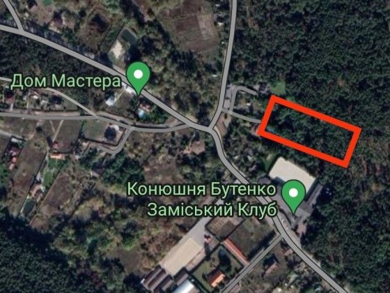 Сусідня ділянка з конюшнею Бутенко Процев