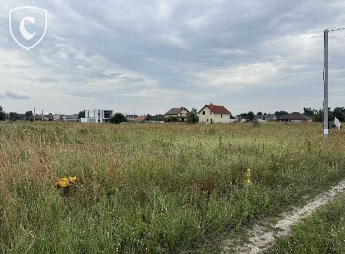 Ділянка 11 сот. з електроенергією, Букаєвиця. с. Старі Петрівці - фото 1