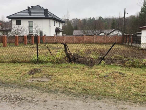 Продам,обміняю земельну ділянку в Брюховичах від власника Брюховичи