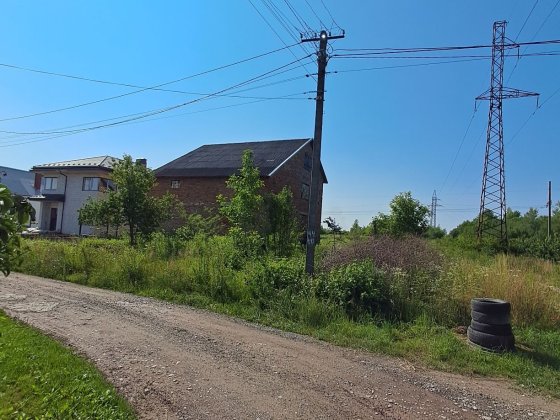 Продаж ділянки з незавершеним домом в Пустомитах Пустомити