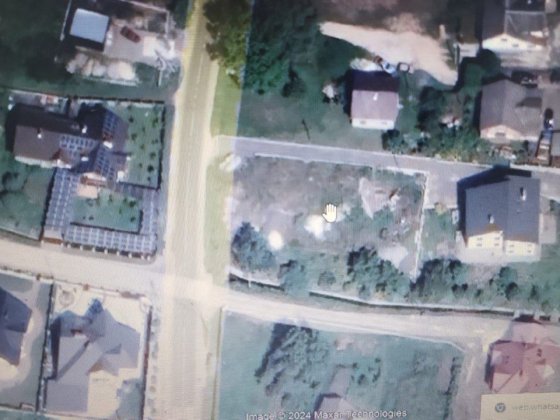 Продаж земельної ділянки в с.Зубра
11 сот

• Призначення: 02.01 - для Зубра