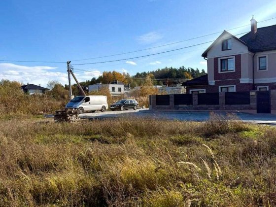 Продаж земельної ділянки в елітному районі с. Рясне-Руське Рясне-Руське