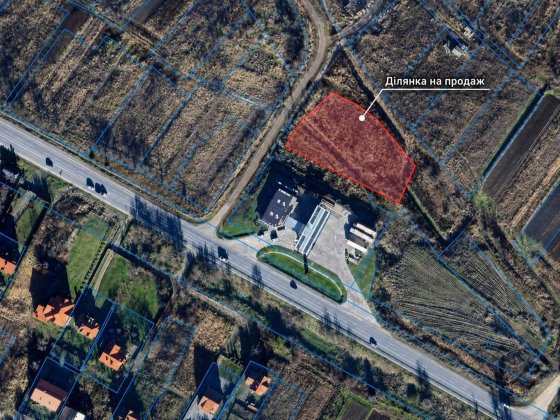 Продаж комерційної земельної ділянки  в передмісті Львова, в с.Давидів Давидов