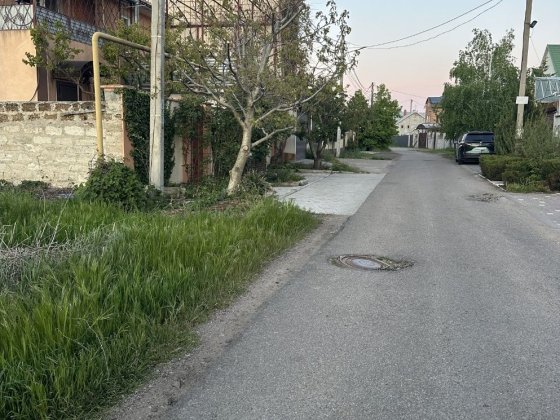 Участок 6.6 соток в с.Лески на асфальт.улице Лески (Одесская обл.)