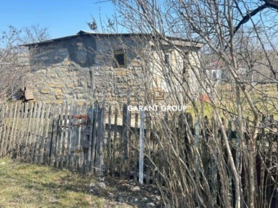 Земельна ділянка з будиночком в с.Світле(Одеса) Світле