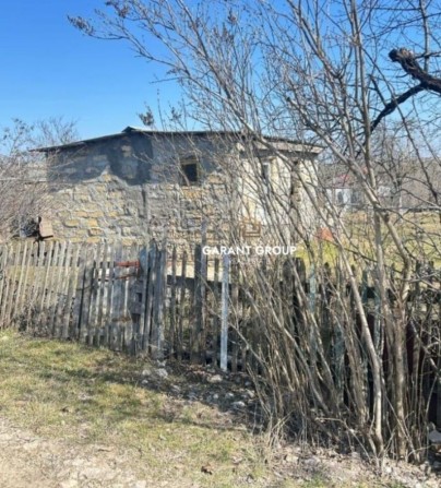Земельна ділянка з будиночком в с.Світле(Одеса) - фото 1