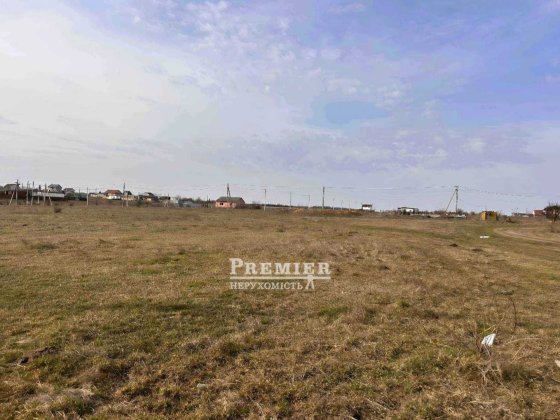 Продам земельну ділянку під забудову в Новій Дофіновці Нова Дофінівка