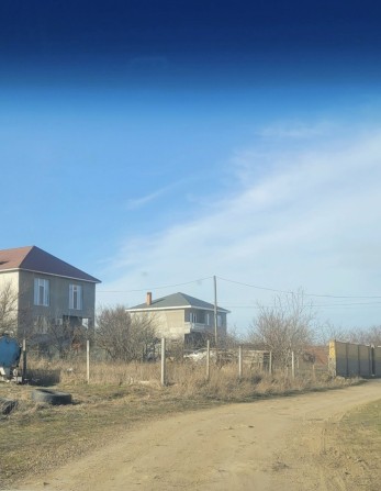 Участок  15 соток Великий Дальник Кишиневская трасса  2й Октябрьский переулок. Гос.акт. - фото 1