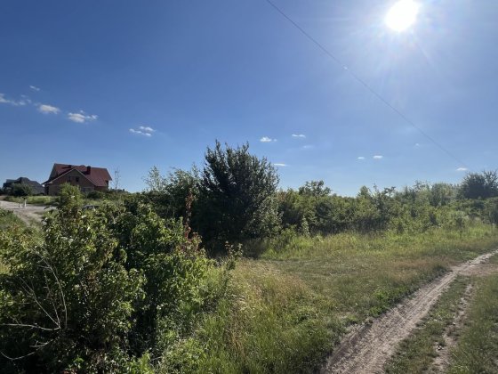Ділянка під забудову 16 сот