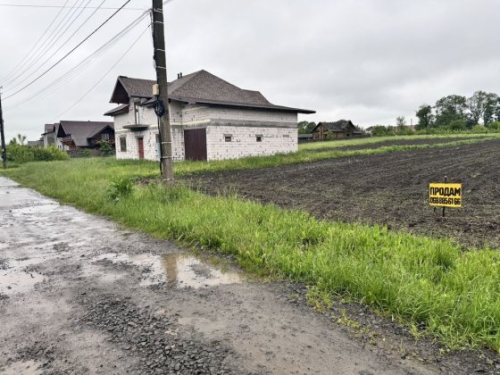 Продам 25 сот. Копистин вул. Лугова поряд одні новобудови!!! Копыстин