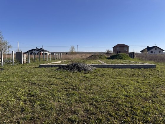 Продається земельна ділянка 10 соток Копыстин