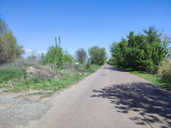 Продаж земельної ділянки під житлову або комерційну забудову