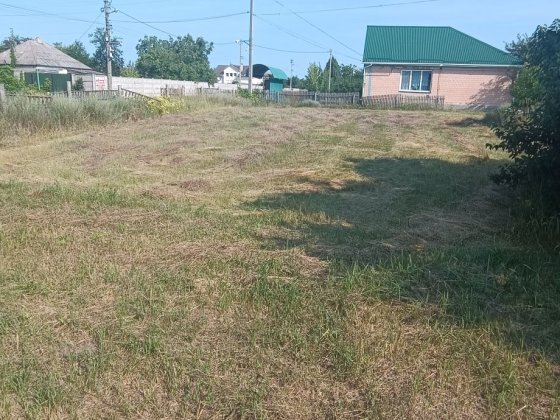 Велика ділянка в центрі села Кедина Гора