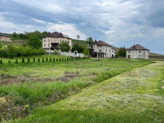 продам власну ділянку 10соток біля Українських Мальдів.Чернівці Годилів