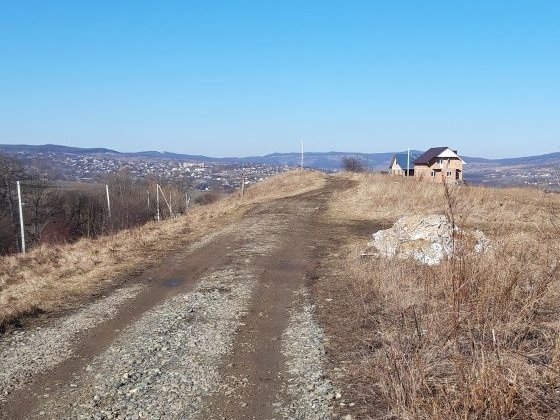 земельна ділянка 0.27  сот з панорамним виглядом в селі В.Кучурів
