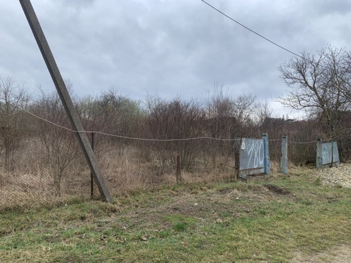 Продам терміново  земельну ділянку 37.4 сотки - 12,6, 20, 4,7  будинок по документах або оренда з ви - фото 1