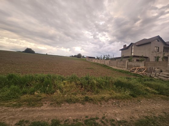 Продаж землі Коровія Коровия