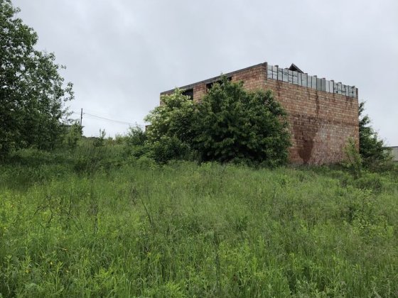 Продам земельну ділянку з недобудовою Валя Кузьмина