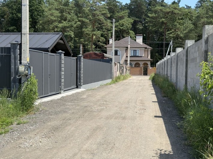 Бровари, Зел.поляна-2, ділянка 12сот. сусіди побудовані з усіх сторін - фото 1